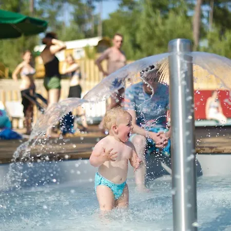 Huttopia Landes Sud Кемпинг 3*