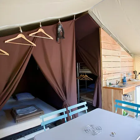 Campingplatz Huttopia Landes Sud 3*