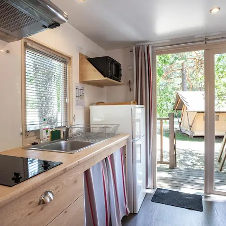 Huttopia Landes Sud 3*